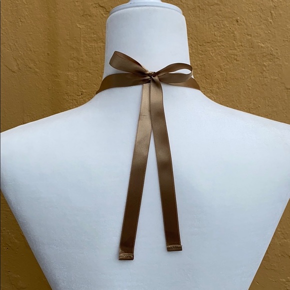 Rhinestone Statement Necklace - Picture 3 of 3